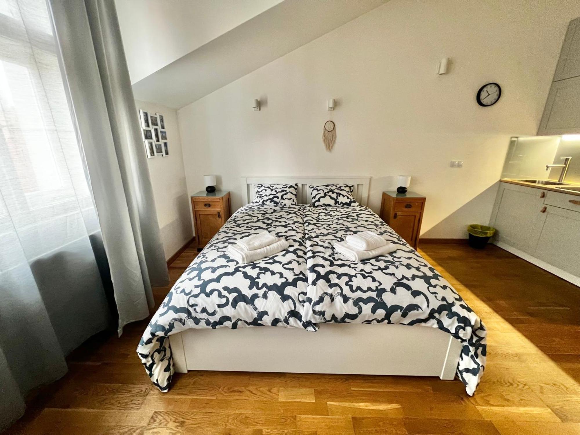 Domira Riverside Apartment, Prague